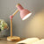 lampe-de-chevet-en-bois