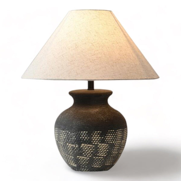 lampe de chevet robuste