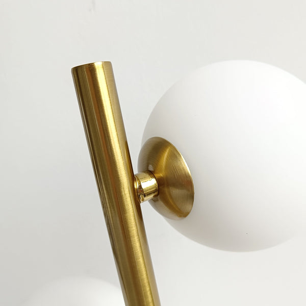 lampe-de-chevet-trois-tetes